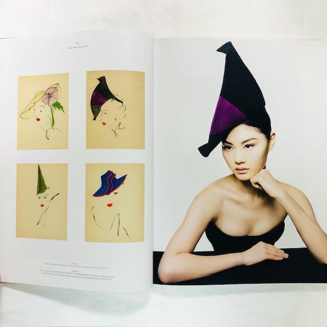 ディオールの帽子「Dior Hat: from Christian Dior to Stephen Jones」