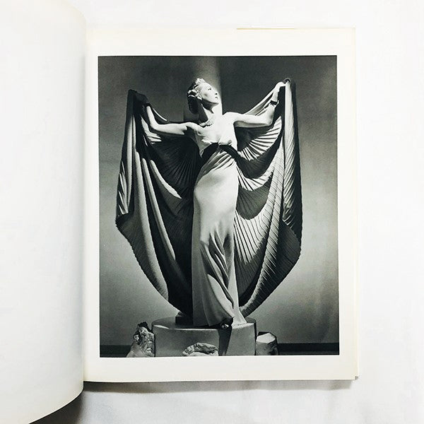 Form:  Horst / ホルスト・P・ホルスト 写真集