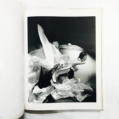 Form:  Horst / ホルスト・P・ホルスト 写真集
