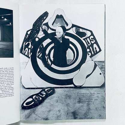 ヴィト・アコンチ「The City Inside Us」Vito Acconci」