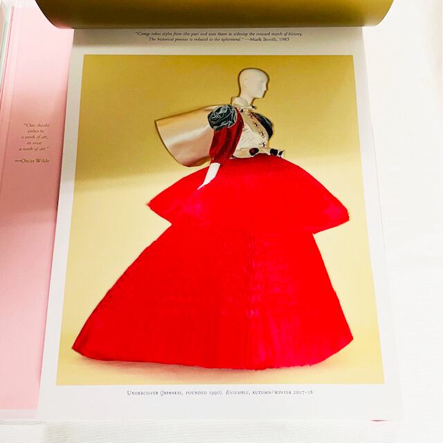 CAMP: Notes on Fashion / メトロポリタン・ミュージアム企画展 図録