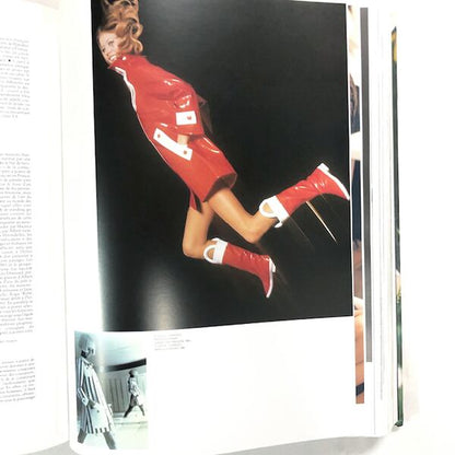 「Dictionnaire International de La Mode」国際ファッション辞典
