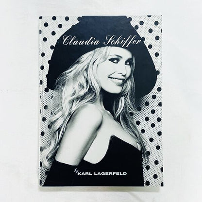 Claudia Schiffer by Karl Lagerfeld / クラウディア・シッファー：撮影カール・ラガーフェルト