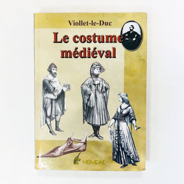 中世の衣服の詳細「Le Costume Médiéval」ヴィオレ・ル・デュク編著
