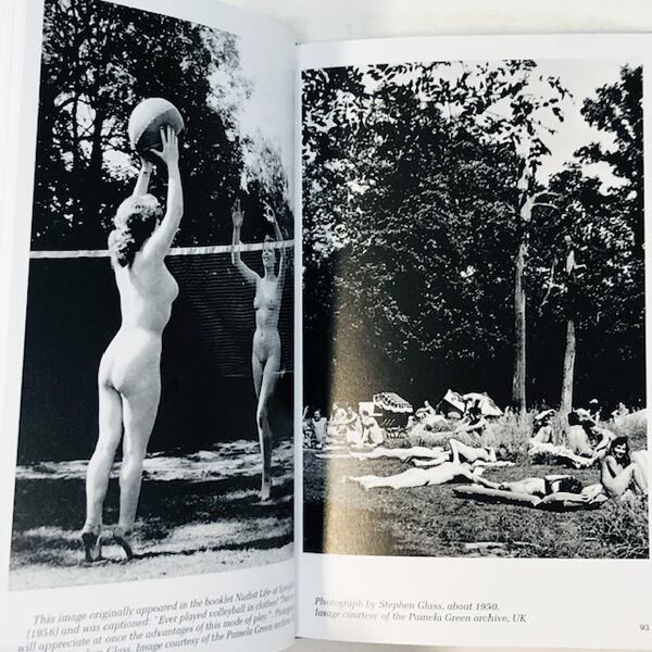 【未開封新本】ヌーディズムの歴史「A Photographic History of Nudism」