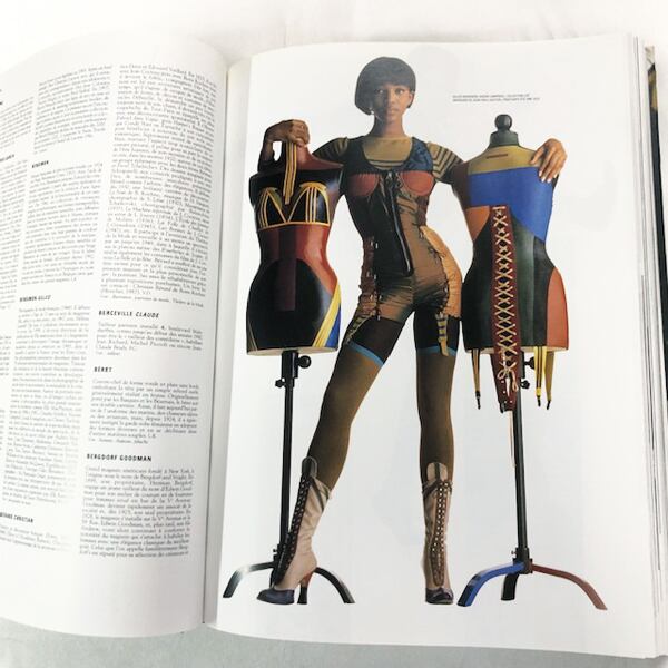 「Dictionnaire International de La Mode」国際ファッション辞典