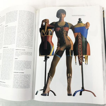 「Dictionnaire International de La Mode」国際ファッション辞典