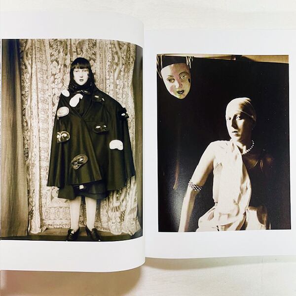 【新本】Exist Otherwise: The Life and Works of Claude Cahun / クロード・カーアンの生涯と作品