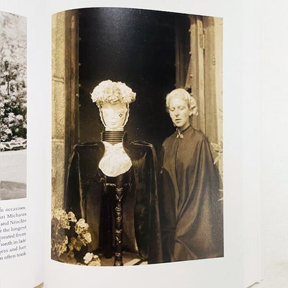 【新本】クロード・カーアンの生涯と作品「Exist Otherwise: The Life and Works of Claude Cahun」