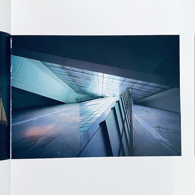 ヴィト・アコンチ「The City Inside Us」Vito Acconci」