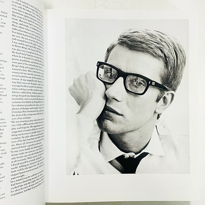 イヴ・サンローラン作品集「Yves Saint-Laurent」2010年プティ・パレでの展覧会
