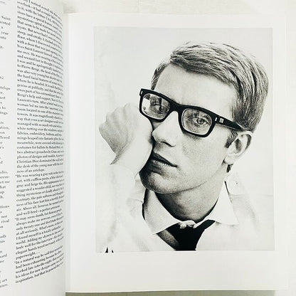 イヴ・サンローラン作品集「Yves Saint-Laurent」2010年プティ・パレでの展覧会