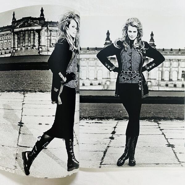 Claudia Schiffer by Karl Lagerfeld / クラウディア・シッファー：撮影カール・ラガーフェルト