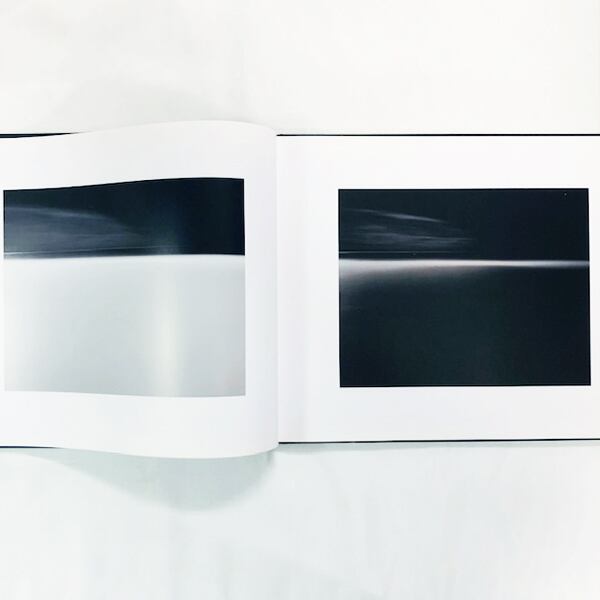 エドガー・マーティンス写真集「edgar martins: when light casts no shadow」