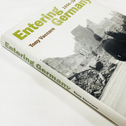Entering Germany: 1944–1949 / 敗戦後のドイツ市民