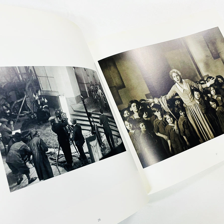 Metropolis Un Film De Fritz Lang, Images D'un Tournage / フリッツ・ラング『メトロポリス』写真集