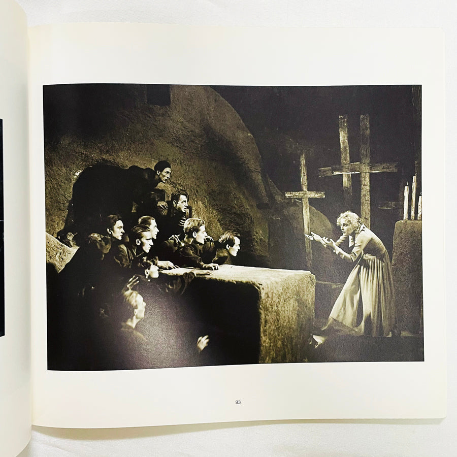 Metropolis Un Film De Fritz Lang, Images D'un Tournage / フリッツ・ラング『メトロポリス』写真集