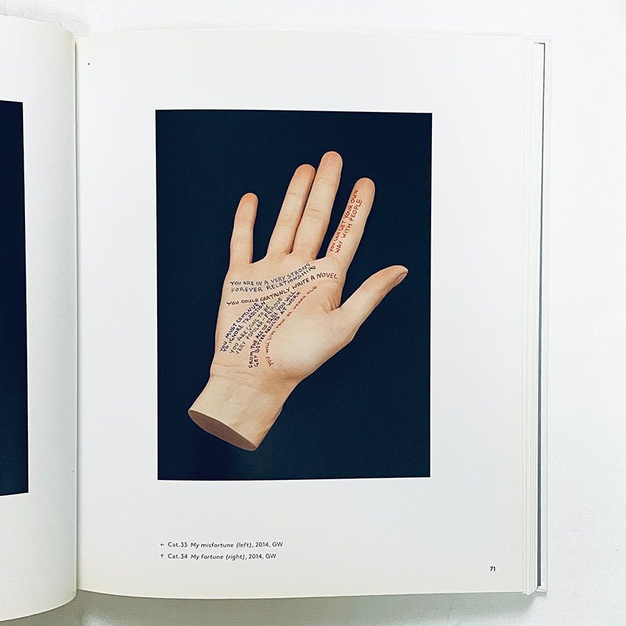 Gillian Wearing and Claude Cahun / ジリアン・ウェアリングとクロード・カーアン