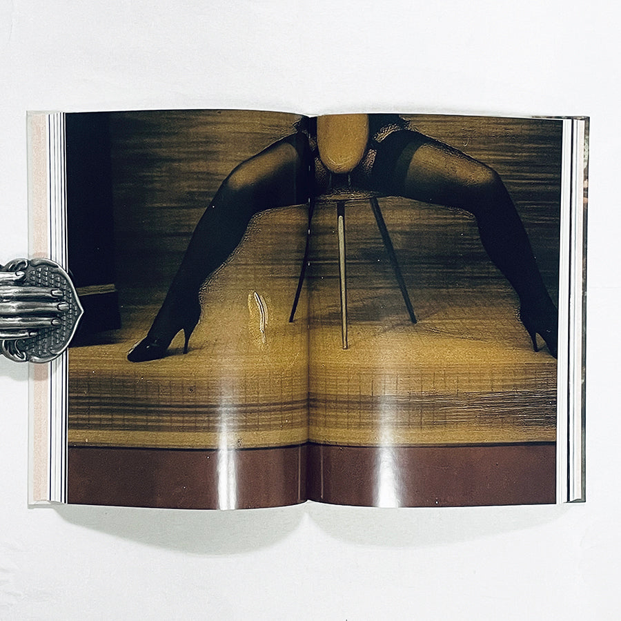 Carlo Mollino: Un Messaggio dalla Camera Oscura / カルロ・モリーノの写真