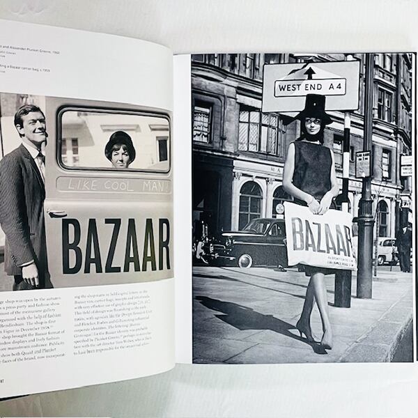 Mary Quant / マリー・クワント 展 V&A図録（英語版）