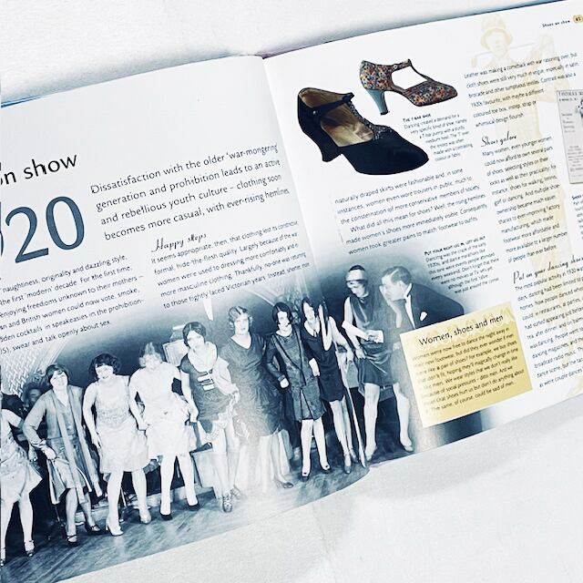 女性の靴の歴史「Shoes: What Every Woman Should Know」