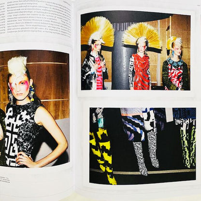 10人のキュレーターによる100人のデザイナー「Pattern: 100 Fashion Designers, 10 Curators」