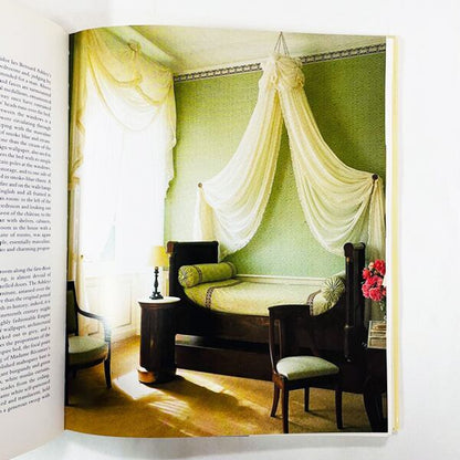 ローラ・アシュレイの６軒の邸宅「Laura Ashley at Home」