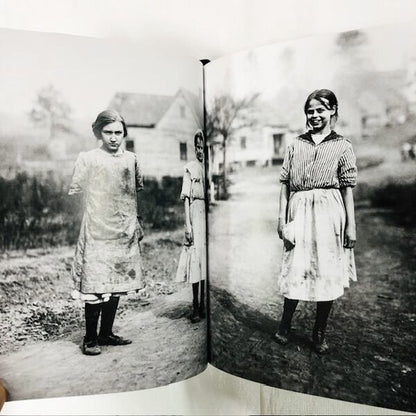 Lewis W. Hine: America at Work / ルイス・ハイン写真集【ｼｭﾘﾝｸ未開封新本】