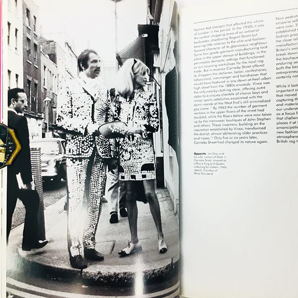 スウィンギング・シックスティーズ「Swinging Sixties: Fashion in London and Beyond 1955-1970」