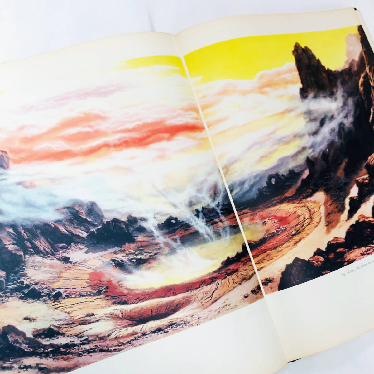The Moon and the Planets」illustrated by Ludek Pesek / ルディエク・ペシェク画集「月と惑星」1965年刊
